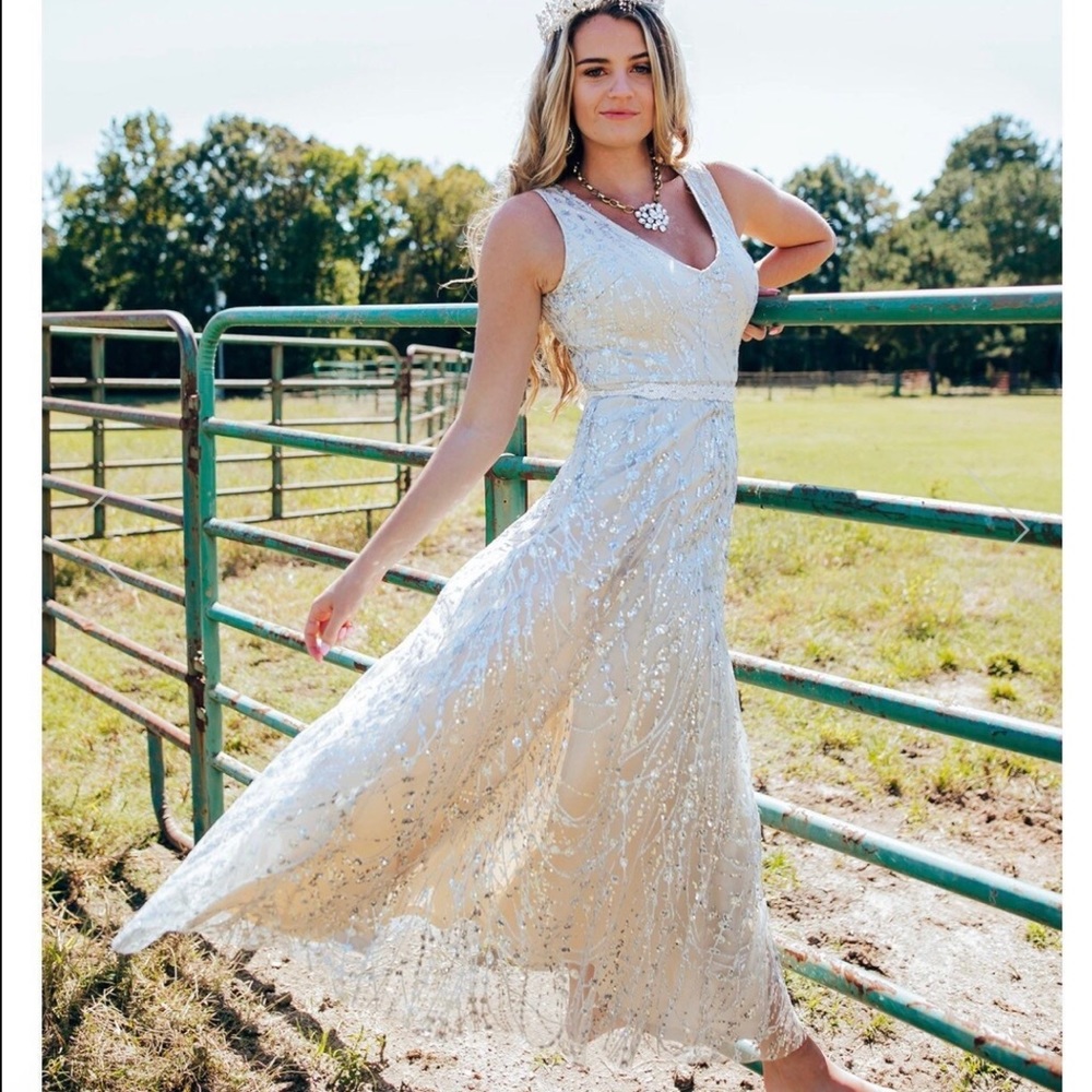 Southern Fried Chic champagne dress-evening/prom